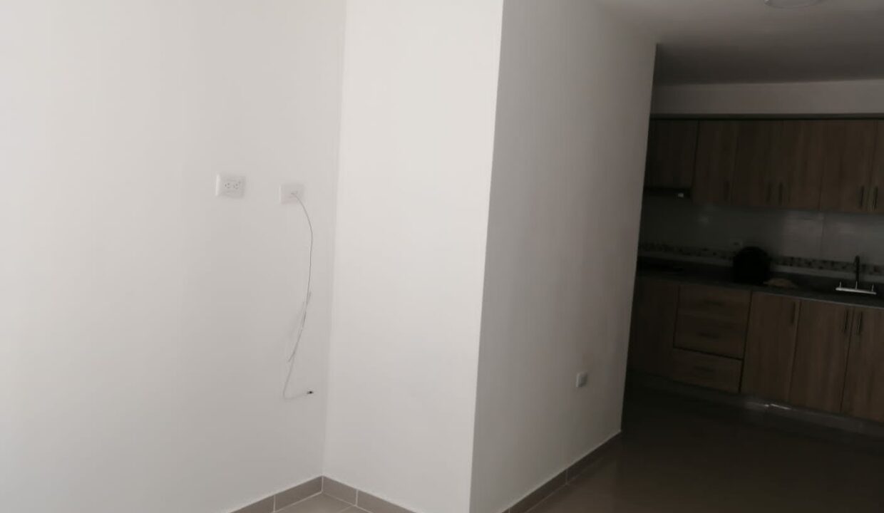 51c56962-01f0-41d2-979c-943657c00cea