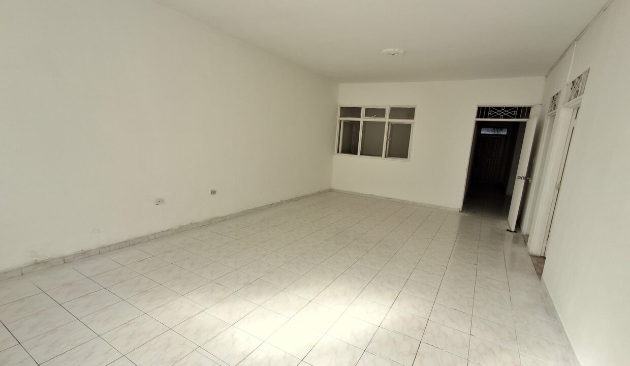1000064408