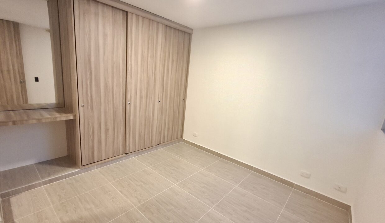 1000106446