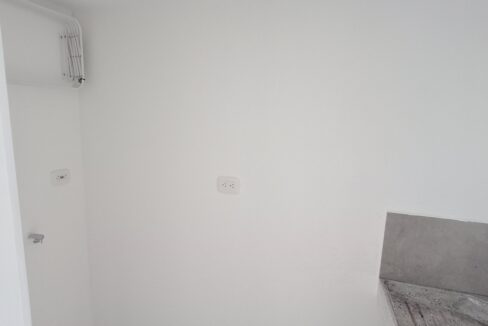 1000152670
