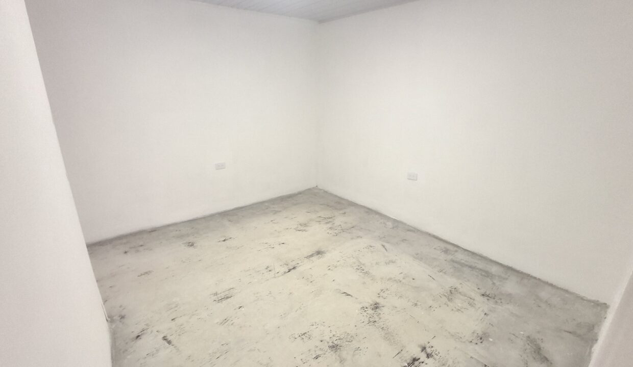 1000215360