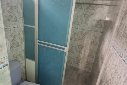 1000235911