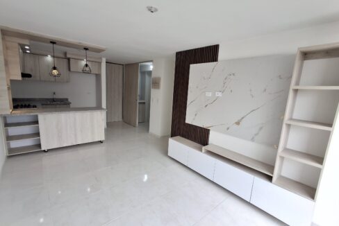 1000246896
