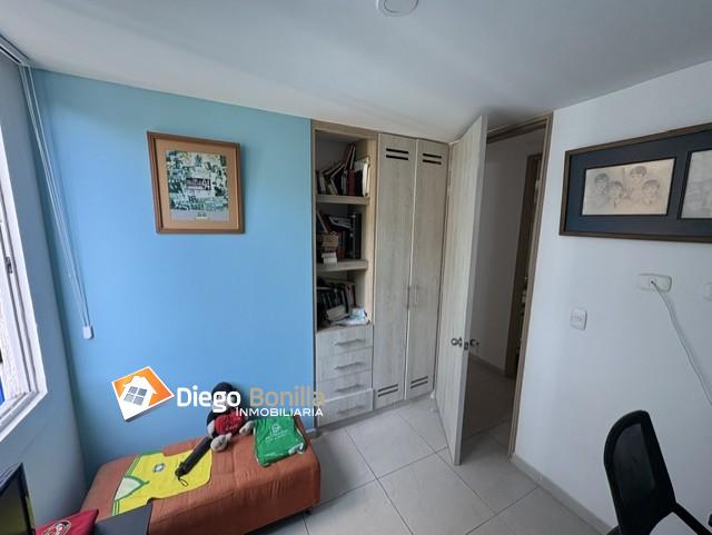 4e5d1961-9cc3-4445-87a3-80560a1e708b